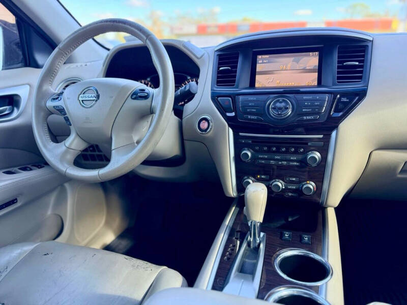 2014 Nissan Pathfinder S