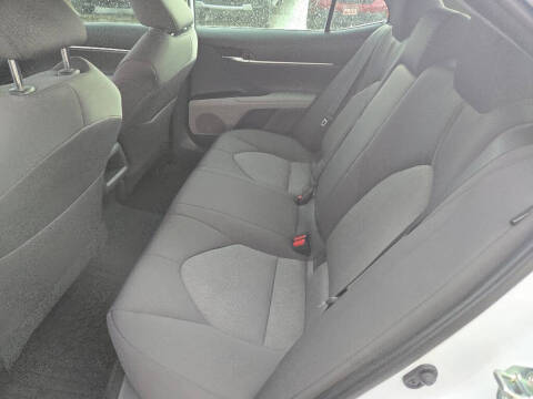 2020 Toyota Camry LE