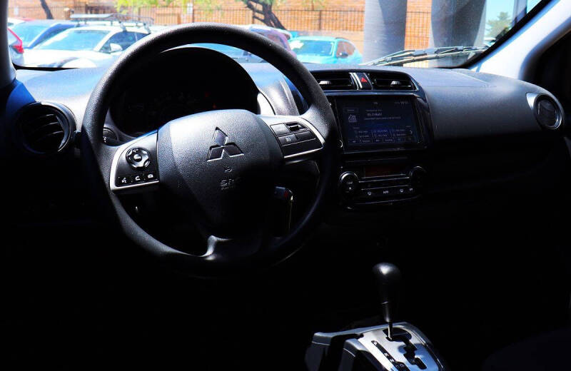 2024 Mitsubishi Mirage G4 ES