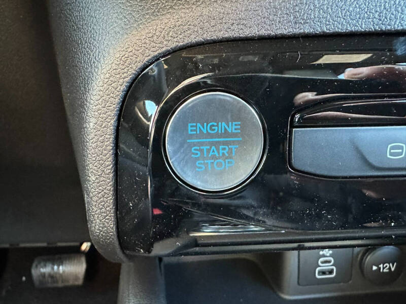 2026 Ford Escape Hybrid ST-Line Select