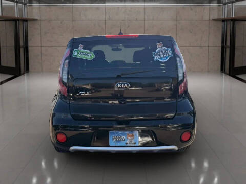 2018 Kia Soul +