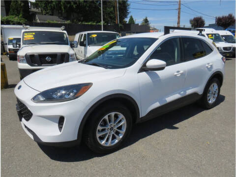 2020 Ford Escape SE