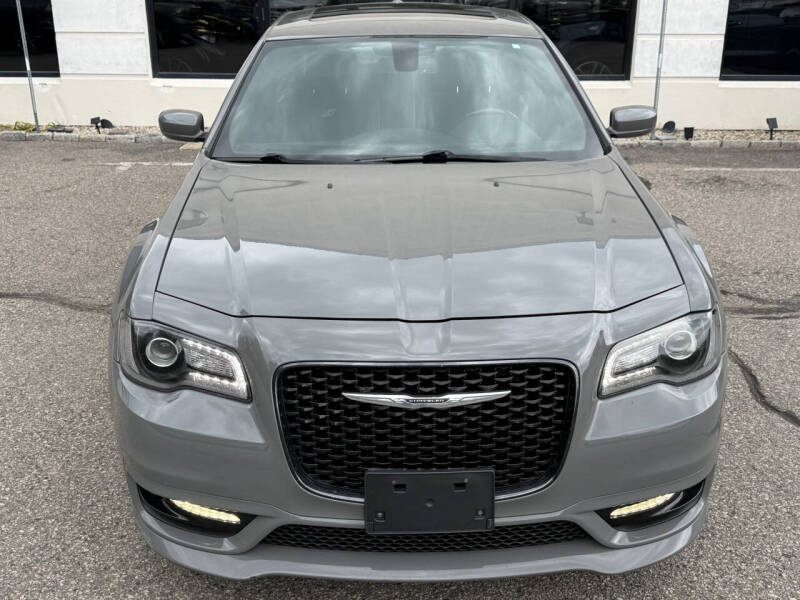2019 Chrysler 300 S