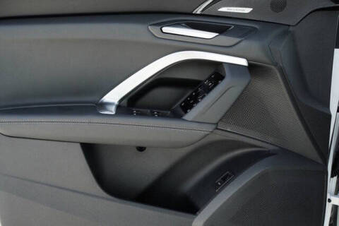 2025 Audi Q5 quattro Premium Plus TFSI