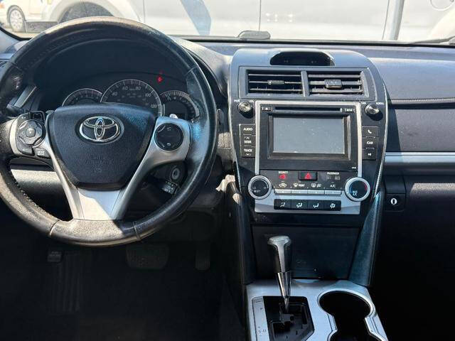 2012 Toyota Camry SE
