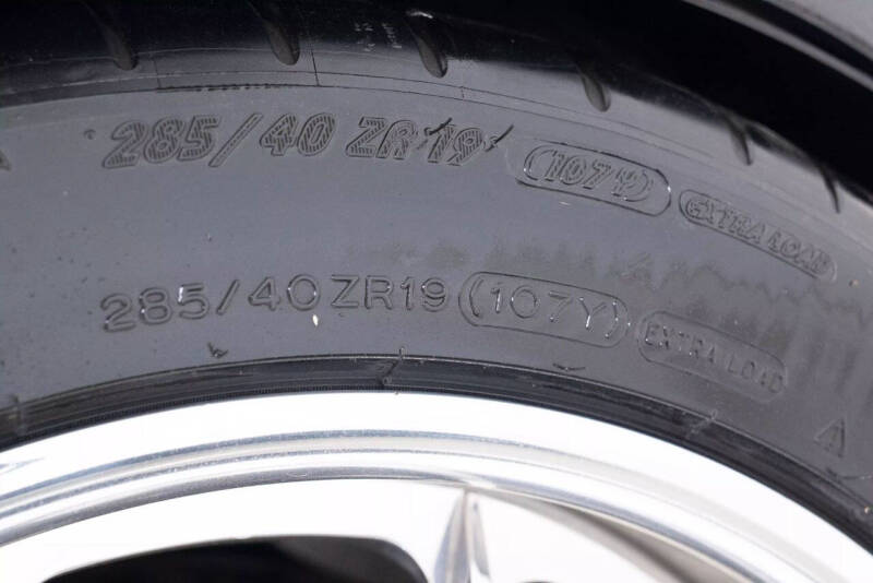 2006 Aston Martin V12 Vanquish S