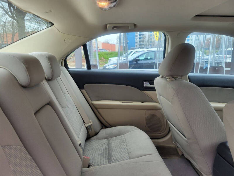 2010 Ford Fusion SE