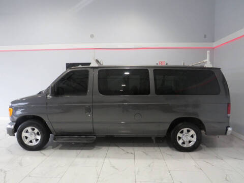 2005 Ford E-Series E-150 XL