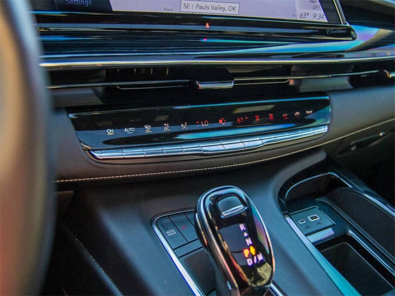 2023 Cadillac Escalade-V