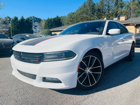 2016 Dodge Charger for sale at Classic Luxury Motors in Buford GA