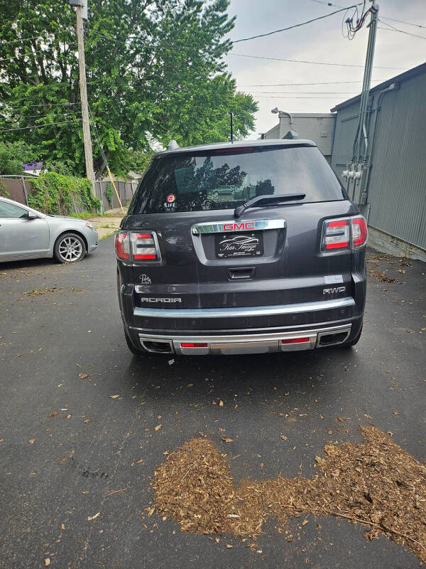2015 GMC Acadia Denali