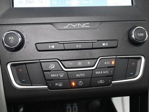 2020 Ford Fusion Hybrid SE