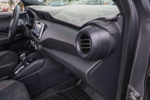 2019 Nissan Kicks S