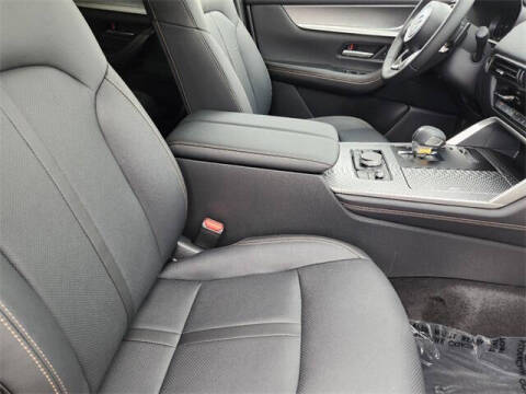 2025 Mazda CX-70 Plug-in Hybrid Premium