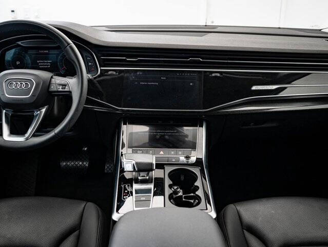 2022 Audi Q7 quattro Premium Plus 55 TFSI