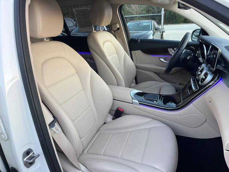 2022 Mercedes-Benz GLC GLC 300