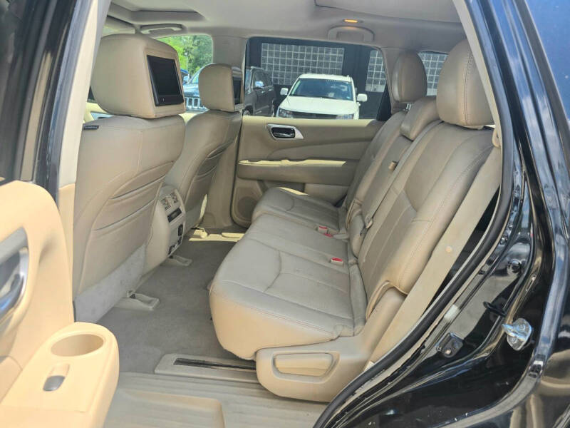 2013 Nissan Pathfinder Platinum