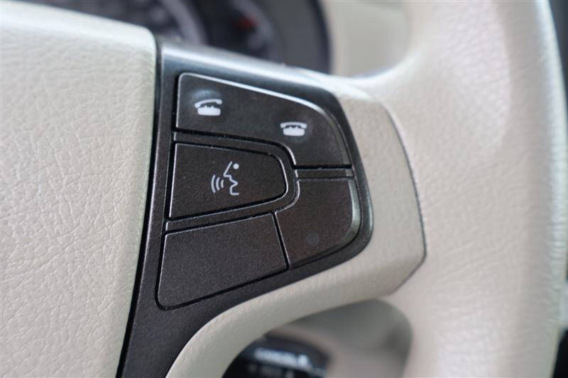 2013 Toyota Sienna LE 8-Passenger