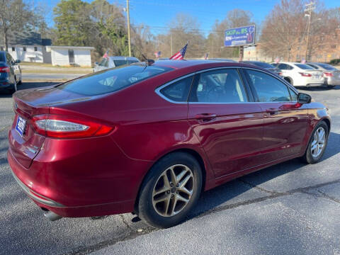 2014 Ford Fusion SE