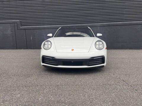 2021 Porsche 911 Carrera