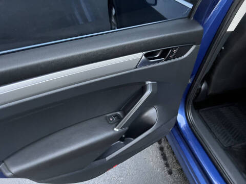 2017 Volkswagen Passat 1.8T S