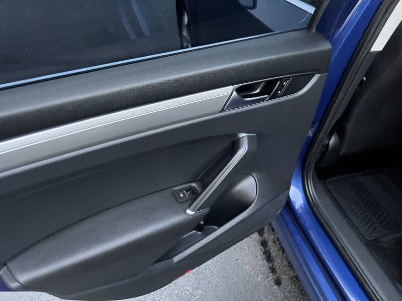 2017 Volkswagen Passat 1.8T S