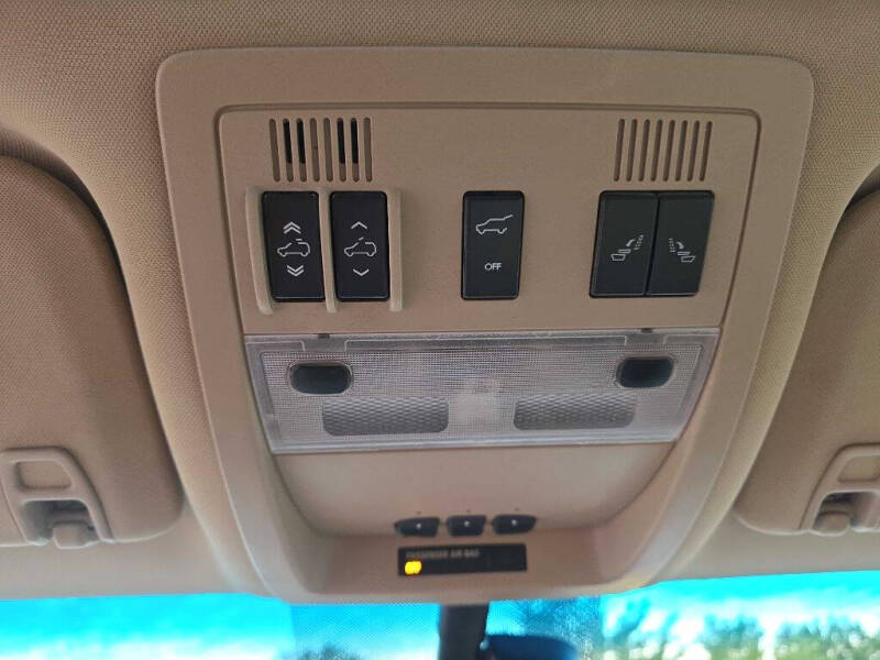 2009 Chevrolet Suburban LTZ