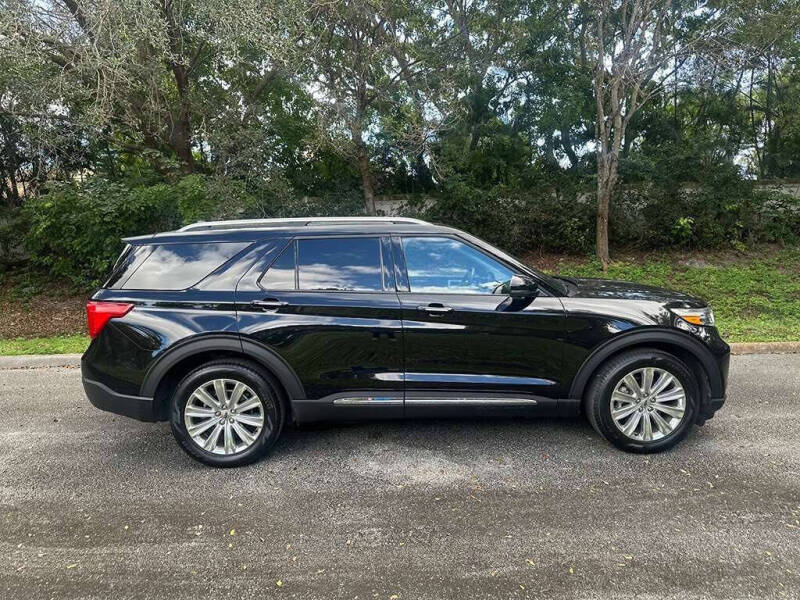 2022 Ford Explorer Limited