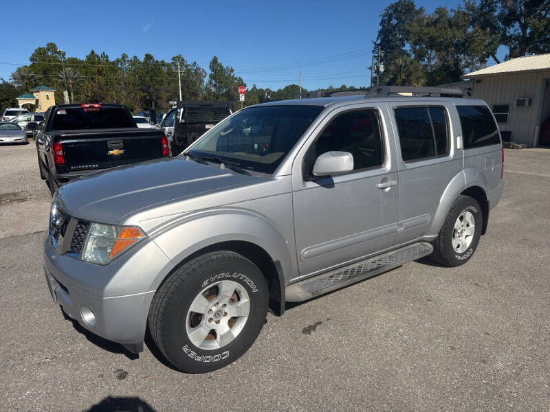 2006 Nissan Pathfinder LE