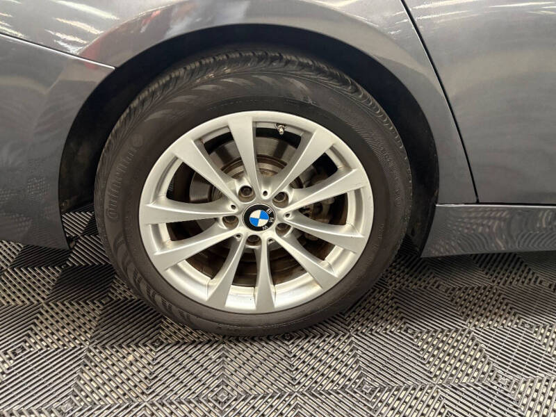 2016 BMW 3 Series 320i xDrive