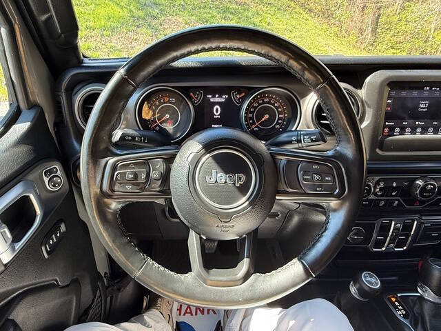 2022 Jeep Gladiator Willys