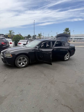 2014 Dodge Charger SE