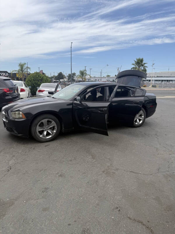 2014 Dodge Charger SE