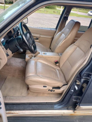 1998 Ford Explorer Eddie Bauer