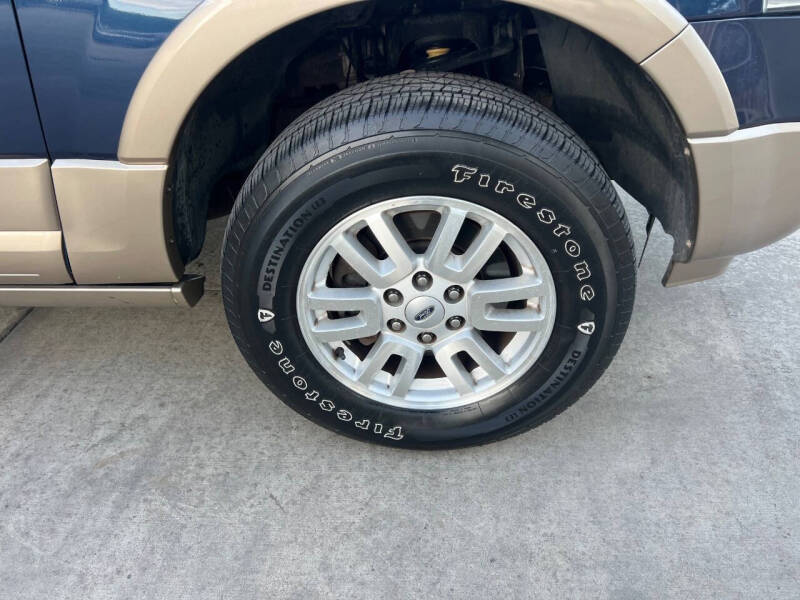 2013 Ford Expedition XLT