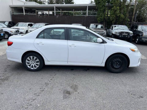 2013 Toyota Corolla LE