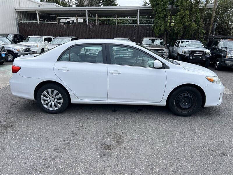 2013 Toyota Corolla LE