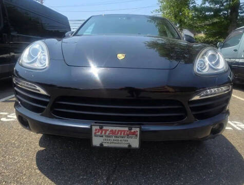 2011 Porsche Cayenne S
