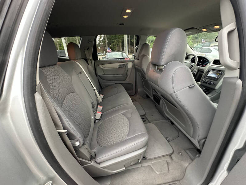 2013 Chevrolet Traverse LS