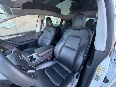 2023 Tesla Model Y Long Range