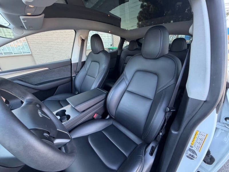 2023 Tesla Model Y Long Range