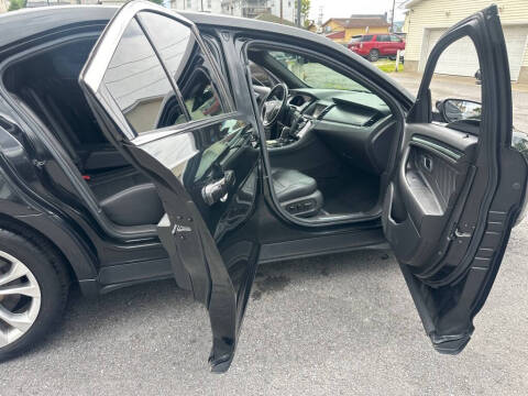 2013 Ford Taurus SHO