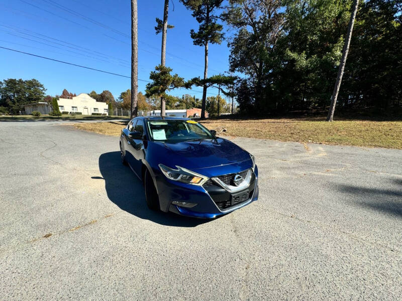 2017 Nissan Maxima SL photo 2