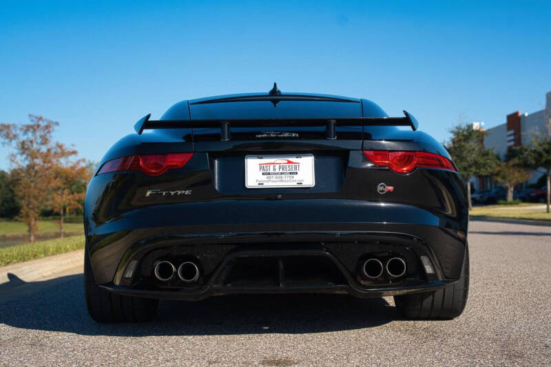 2017 Jaguar F-TYPE SVR