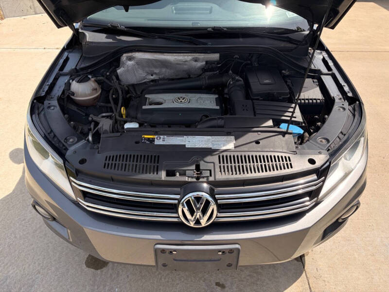 2014 Volkswagen Tiguan S 4Motion