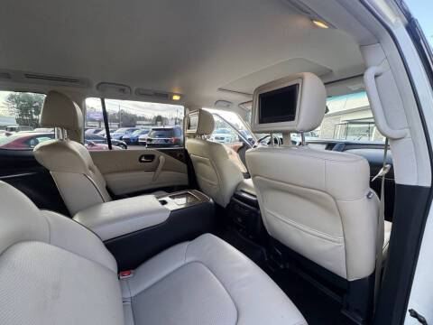 2017 Nissan Armada Platinum