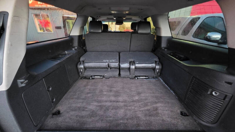 2014 Chevrolet Suburban LT