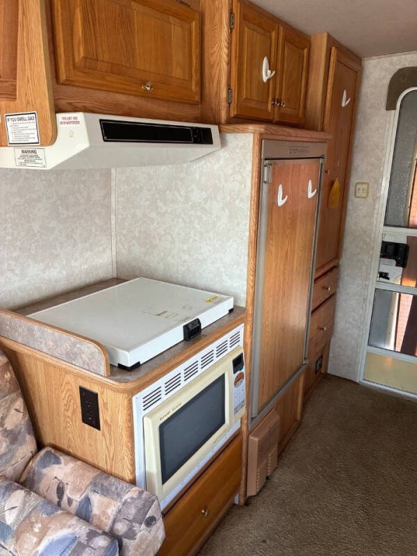 2002 Ford E-Series E-350 SD
