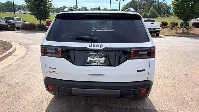 2026 Jeep Cherokee Overland