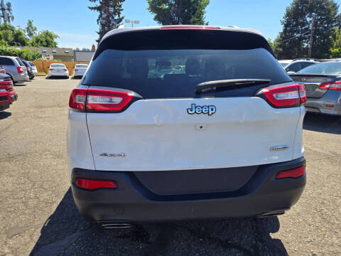 2016 Jeep Cherokee